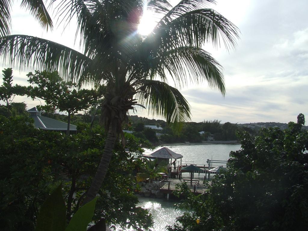 Northshore Seaside Suites St. John's Room photo